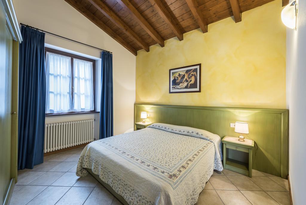 Villa Edy Apartments トレメッツィーナ エクステリア 写真