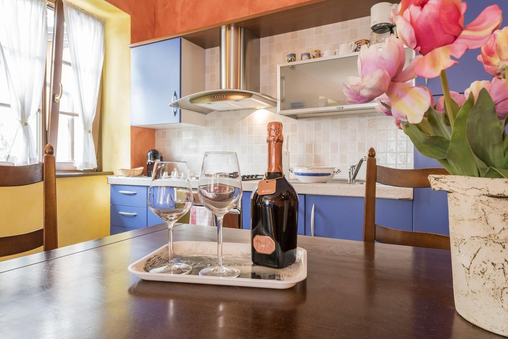Villa Edy Apartments トレメッツィーナ エクステリア 写真
